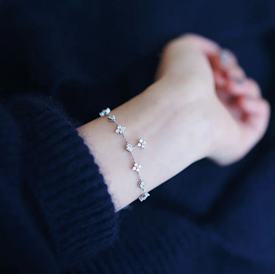 Gold-plated Exquisite Four-leaf Clover Bracelet - Baby Heaven Shop